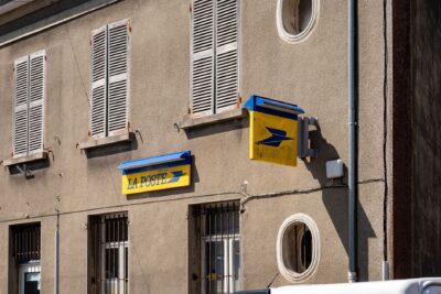 La Poste : 441 bureaux menacés de fermeture ou transformation d&rsquo;ici fin 2027