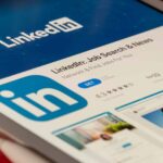 Quelle langue utiliser sur LinkedIn pour maximiser son impact ?